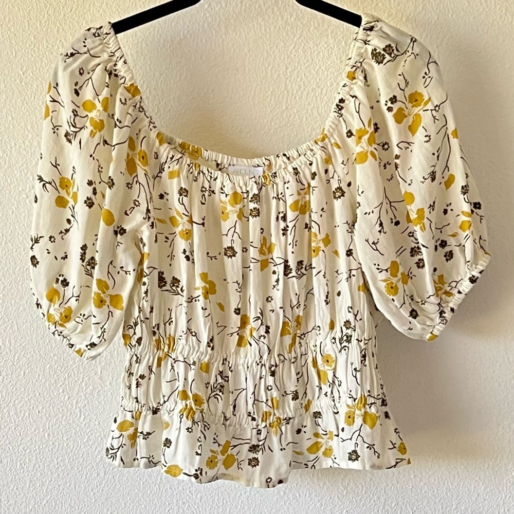 Abound Floral Ivory Yellow Prairie  Floral Retro Puff Sleeve Smocked Crop Top